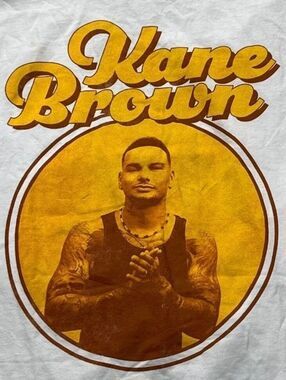 Kane Brown Preowned Medium T-shirt